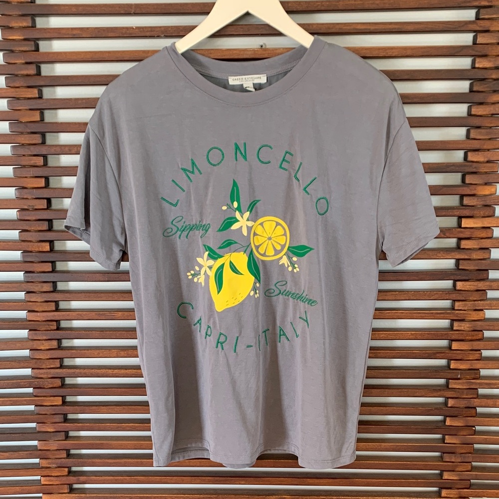 Green Envelope Gray Capri-Italy T-Shirt